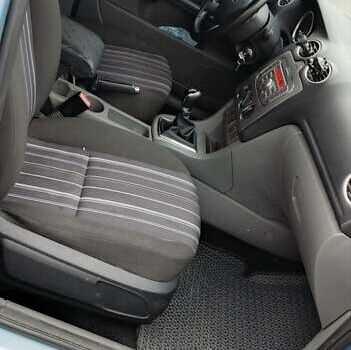 Синий Форд Фокус, объемом двигателя 1.56 л и пробегом 252 тыс. км за 5300 $, фото 7 на Automoto.ua