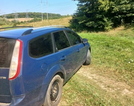Синій Форд Фокус, об'ємом двигуна 2 л та пробігом 236 тис. км за 4500 $, фото 4 на Automoto.ua