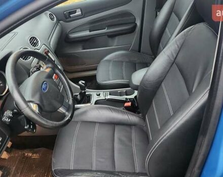 Синий Форд Фокус, объемом двигателя 1.6 л и пробегом 224 тыс. км за 5500 $, фото 6 на Automoto.ua