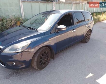 Синий Форд Фокус, объемом двигателя 1.6 л и пробегом 380 тыс. км за 4200 $, фото 1 на Automoto.ua