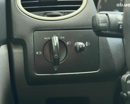 Синий Форд Фокус, объемом двигателя 1.6 л и пробегом 254 тыс. км за 5240 $, фото 31 на Automoto.ua