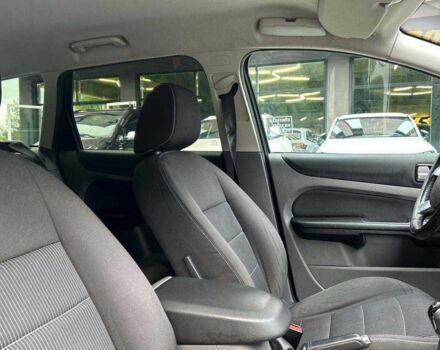 Синий Форд Фокус, объемом двигателя 1.8 л и пробегом 198 тыс. км за 6000 $, фото 15 на Automoto.ua