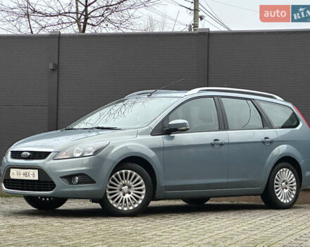 Синий Форд Фокус, объемом двигателя 1.6 л и пробегом 243 тыс. км за 5950 $, фото 2 на Automoto.ua