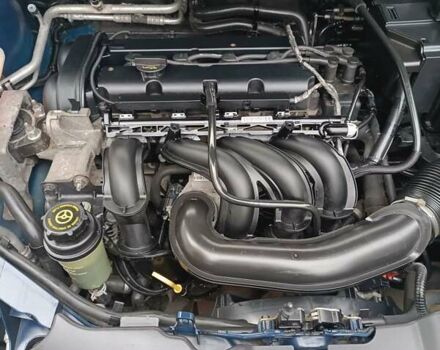 Синій Форд Фокус, об'ємом двигуна 1.6 л та пробігом 201 тис. км за 5950 $, фото 9 на Automoto.ua