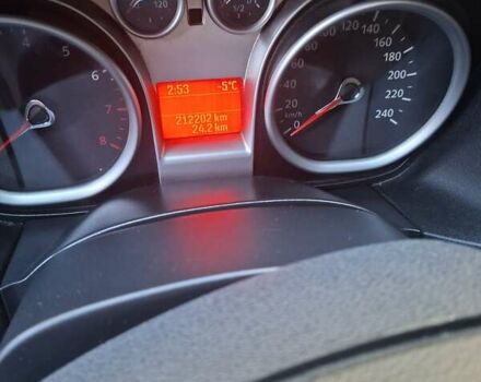 Синій Форд Фокус, об'ємом двигуна 1.6 л та пробігом 212 тис. км за 4850 $, фото 7 на Automoto.ua