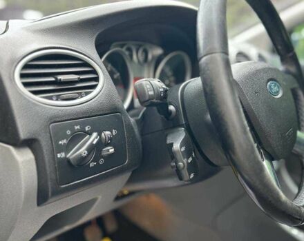 Синий Форд Фокус, объемом двигателя 1.8 л и пробегом 198 тыс. км за 6000 $, фото 8 на Automoto.ua