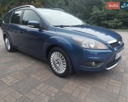 Синий Форд Фокус, объемом двигателя 1.6 л и пробегом 215 тыс. км за 6350 $, фото 3 на Automoto.ua