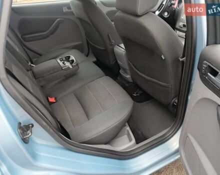 Синій Форд Фокус, об'ємом двигуна 1.6 л та пробігом 229 тис. км за 5900 $, фото 7 на Automoto.ua