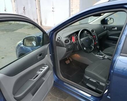 Синий Форд Фокус, объемом двигателя 1.6 л и пробегом 225 тыс. км за 5999 $, фото 7 на Automoto.ua