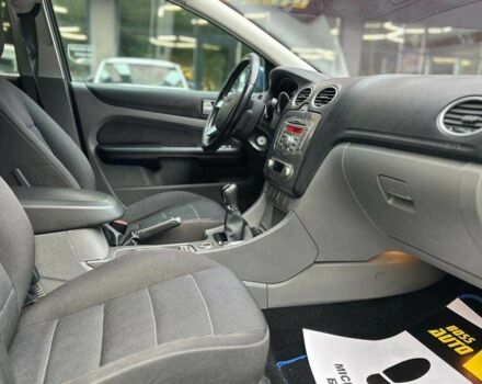 Синий Форд Фокус, объемом двигателя 1.8 л и пробегом 198 тыс. км за 6000 $, фото 14 на Automoto.ua