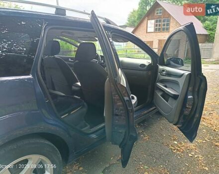 Синий Форд Фокус, объемом двигателя 1.6 л и пробегом 274 тыс. км за 4900 $, фото 14 на Automoto.ua