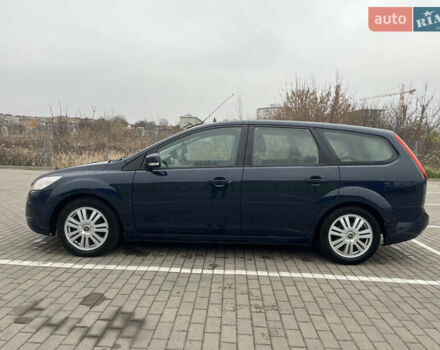 Синій Форд Фокус, об'ємом двигуна 1.6 л та пробігом 301 тис. км за 3850 $, фото 1 на Automoto.ua