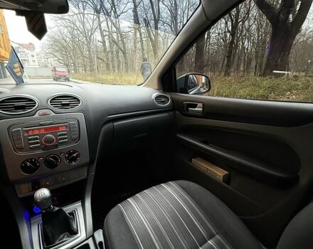 Синий Форд Фокус, объемом двигателя 1.6 л и пробегом 205 тыс. км за 4999 $, фото 9 на Automoto.ua