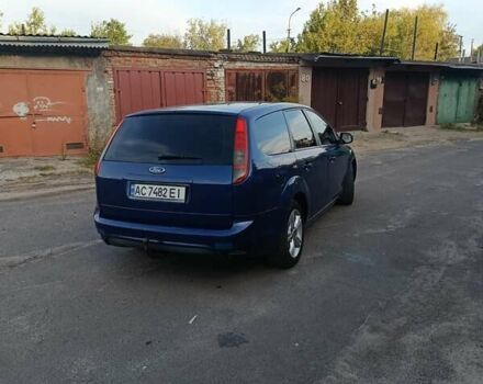 Синий Форд Фокус, объемом двигателя 1.56 л и пробегом 244 тыс. км за 4500 $, фото 1 на Automoto.ua