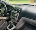 Синій Форд Фокус, об'ємом двигуна 1.6 л та пробігом 224 тис. км за 4200 $, фото 22 на Automoto.ua