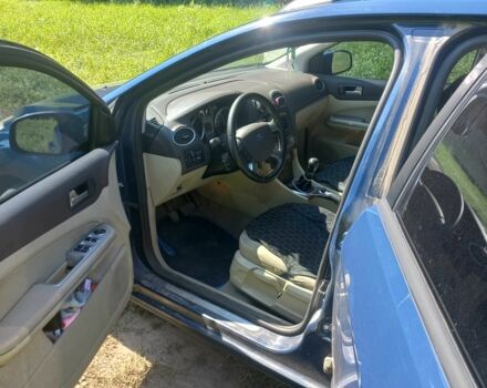 Синій Форд Фокус, об'ємом двигуна 2 л та пробігом 236 тис. км за 4500 $, фото 15 на Automoto.ua