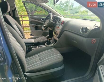 Синий Форд Фокус, объемом двигателя 1.6 л и пробегом 274 тыс. км за 4900 $, фото 7 на Automoto.ua