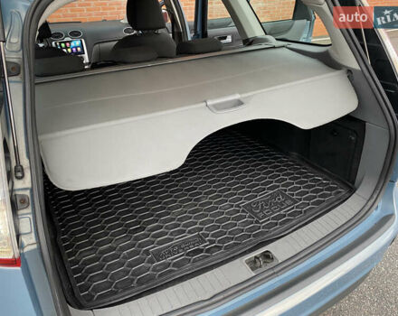 Синий Форд Фокус, объемом двигателя 1.6 л и пробегом 200 тыс. км за 5200 $, фото 32 на Automoto.ua