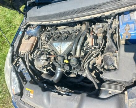 Синій Форд Фокус, об'ємом двигуна 2 л та пробігом 236 тис. км за 4500 $, фото 18 на Automoto.ua