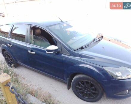 Синий Форд Фокус, объемом двигателя 1.6 л и пробегом 380 тыс. км за 4200 $, фото 4 на Automoto.ua