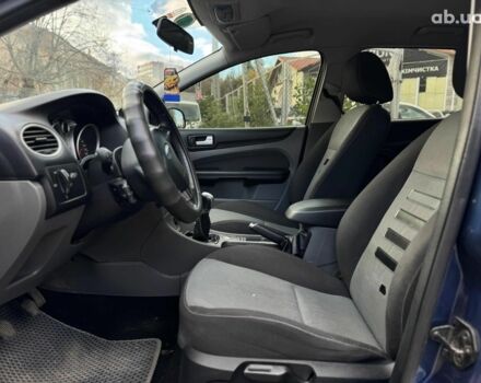 Синий Форд Фокус, объемом двигателя 1.6 л и пробегом 254 тыс. км за 5240 $, фото 20 на Automoto.ua