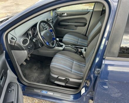 Синий Форд Фокус, объемом двигателя 1.6 л и пробегом 280 тыс. км за 4100 $, фото 13 на Automoto.ua