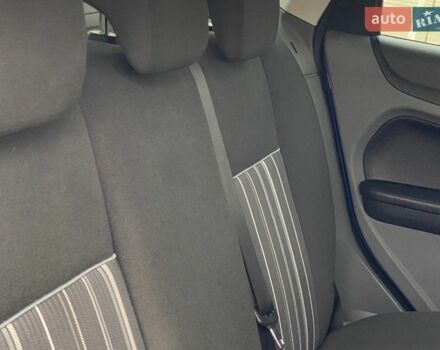 Синій Форд Фокус, об'ємом двигуна 1.6 л та пробігом 164 тис. км за 5500 $, фото 38 на Automoto.ua