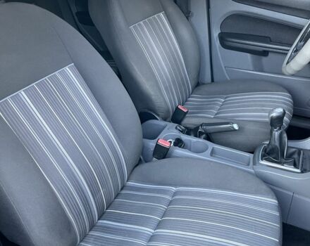 Синий Форд Фокус, объемом двигателя 2 л и пробегом 223 тыс. км за 4250 $, фото 14 на Automoto.ua