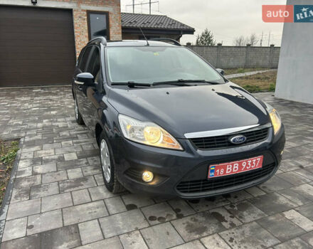 Синий Форд Фокус, объемом двигателя 1.6 л и пробегом 225 тыс. км за 5100 $, фото 8 на Automoto.ua