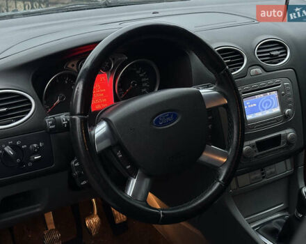 Синий Форд Фокус, объемом двигателя 1.6 л и пробегом 243 тыс. км за 5950 $, фото 16 на Automoto.ua