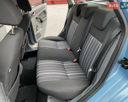 Синий Форд Фокус, объемом двигателя 1.6 л и пробегом 208 тыс. км за 5200 $, фото 31 на Automoto.ua