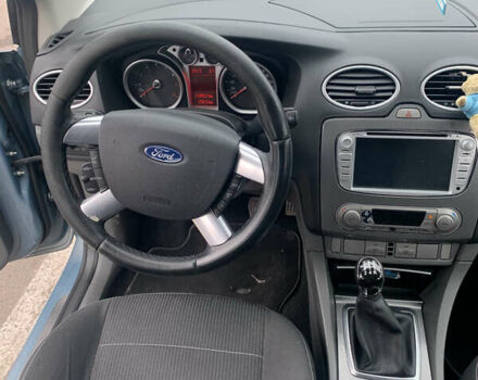 Синий Форд Фокус, объемом двигателя 1.6 л и пробегом 249 тыс. км за 6000 $, фото 8 на Automoto.ua