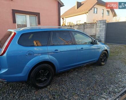 Синий Форд Фокус, объемом двигателя 1.8 л и пробегом 327 тыс. км за 4800 $, фото 6 на Automoto.ua