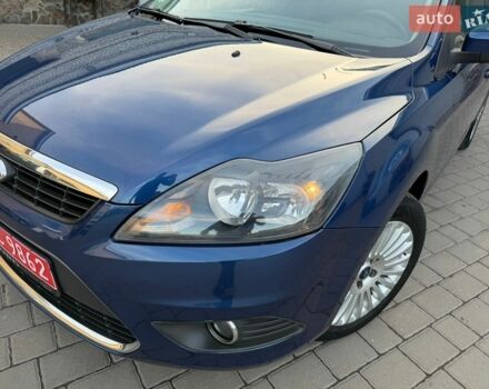 Синій Форд Фокус, об'ємом двигуна 1.6 л та пробігом 227 тис. км за 6750 $, фото 5 на Automoto.ua