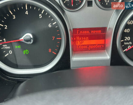 Синий Форд Фокус, объемом двигателя 1.6 л и пробегом 225 тыс. км за 5100 $, фото 31 на Automoto.ua