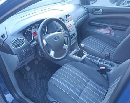 Синий Форд Фокус, объемом двигателя 1.6 л и пробегом 280 тыс. км за 4800 $, фото 8 на Automoto.ua