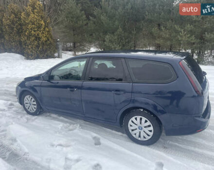 Синий Форд Фокус, объемом двигателя 1.6 л и пробегом 285 тыс. км за 4650 $, фото 2 на Automoto.ua