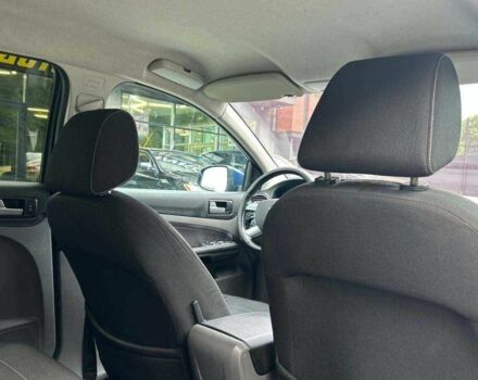 Синий Форд Фокус, объемом двигателя 1.8 л и пробегом 198 тыс. км за 6000 $, фото 17 на Automoto.ua