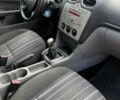 Синій Форд Фокус, об'ємом двигуна 1.6 л та пробігом 192 тис. км за 5000 $, фото 25 на Automoto.ua
