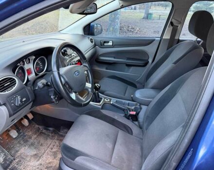 Синій Форд Фокус, об'ємом двигуна 1.6 л та пробігом 167 тис. км за 5490 $, фото 12 на Automoto.ua