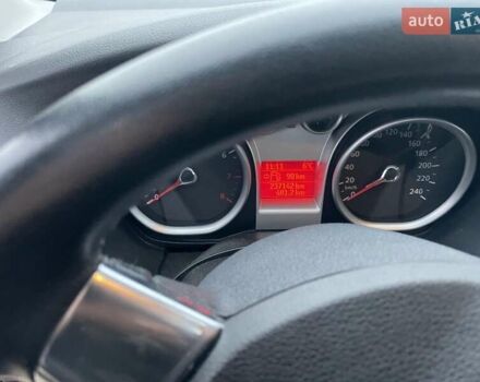 Синій Форд Фокус, об'ємом двигуна 1.6 л та пробігом 237 тис. км за 6200 $, фото 17 на Automoto.ua