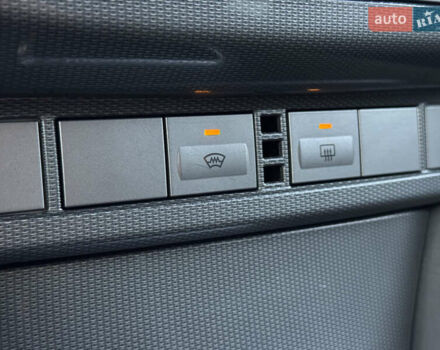 Синій Форд Фокус, об'ємом двигуна 1.6 л та пробігом 197 тис. км за 5999 $, фото 49 на Automoto.ua