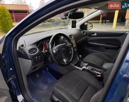 Синий Форд Фокус, объемом двигателя 1.56 л и пробегом 228 тыс. км за 5899 $, фото 14 на Automoto.ua