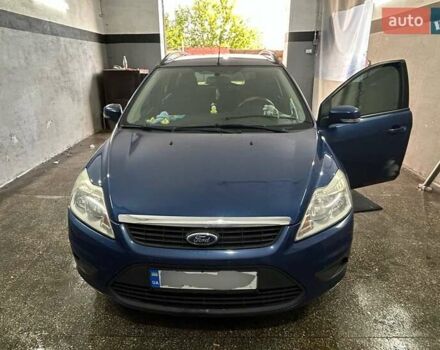 Синій Форд Фокус, об'ємом двигуна 1.6 л та пробігом 290 тис. км за 5300 $, фото 4 на Automoto.ua