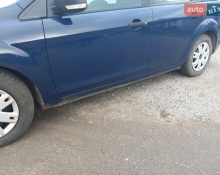 Форд Фокус 2009 в Кременчуге на Automoto.ua Синий Форд Фокус, объемом двигателя 1.6 л и пробегом 197 тыс. км за 4700 $, фото 2 на Automoto.ua