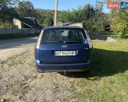 Синий Форд Фокус, объемом двигателя 2 л и пробегом 213 тыс. км за 5000 $, фото 1 на Automoto.ua