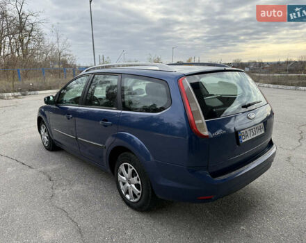 Синий Форд Фокус, объемом двигателя 1.6 л и пробегом 231 тыс. км за 4600 $, фото 2 на Automoto.ua