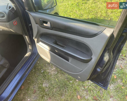 Синий Форд Фокус, объемом двигателя 2 л и пробегом 213 тыс. км за 5000 $, фото 18 на Automoto.ua