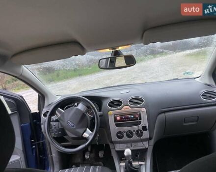 Синій Форд Фокус, об'ємом двигуна 1.6 л та пробігом 237 тис. км за 6200 $, фото 10 на Automoto.ua