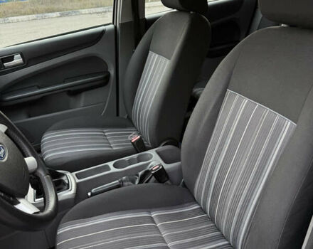 Синий Форд Фокус, объемом двигателя 1.6 л и пробегом 231 тыс. км за 4700 $, фото 9 на Automoto.ua